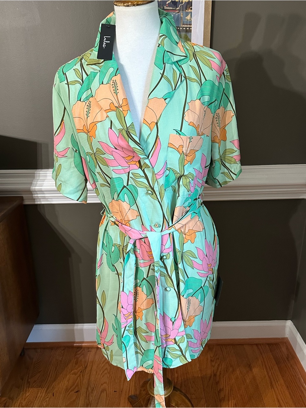 Brand new!  Lulus Floral Tie-Waist Shirt Dress in Mint Green